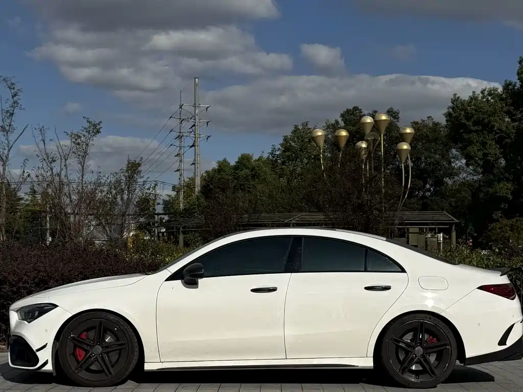Mercedes-Benz CLA AMG — фото 3