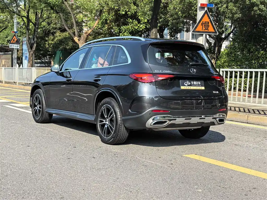Mercedes-Benz GLC — фото 6