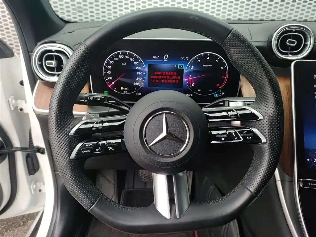 Mercedes-Benz GLC — фото 10