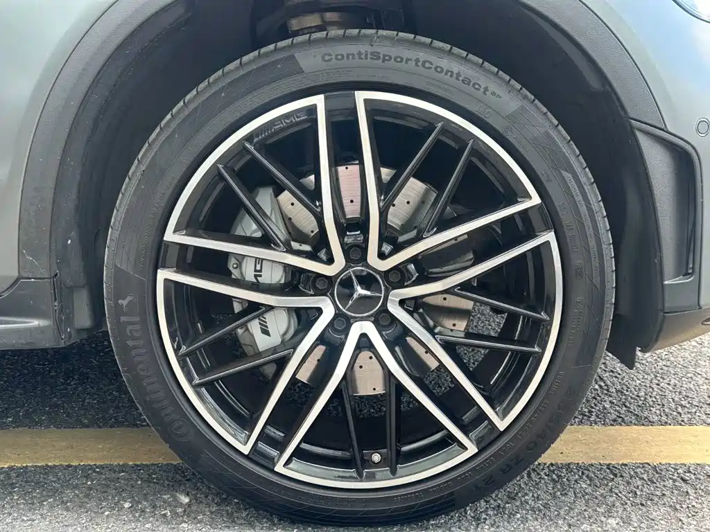 Mercedes-Benz GLC Coupe AMG — фото 11