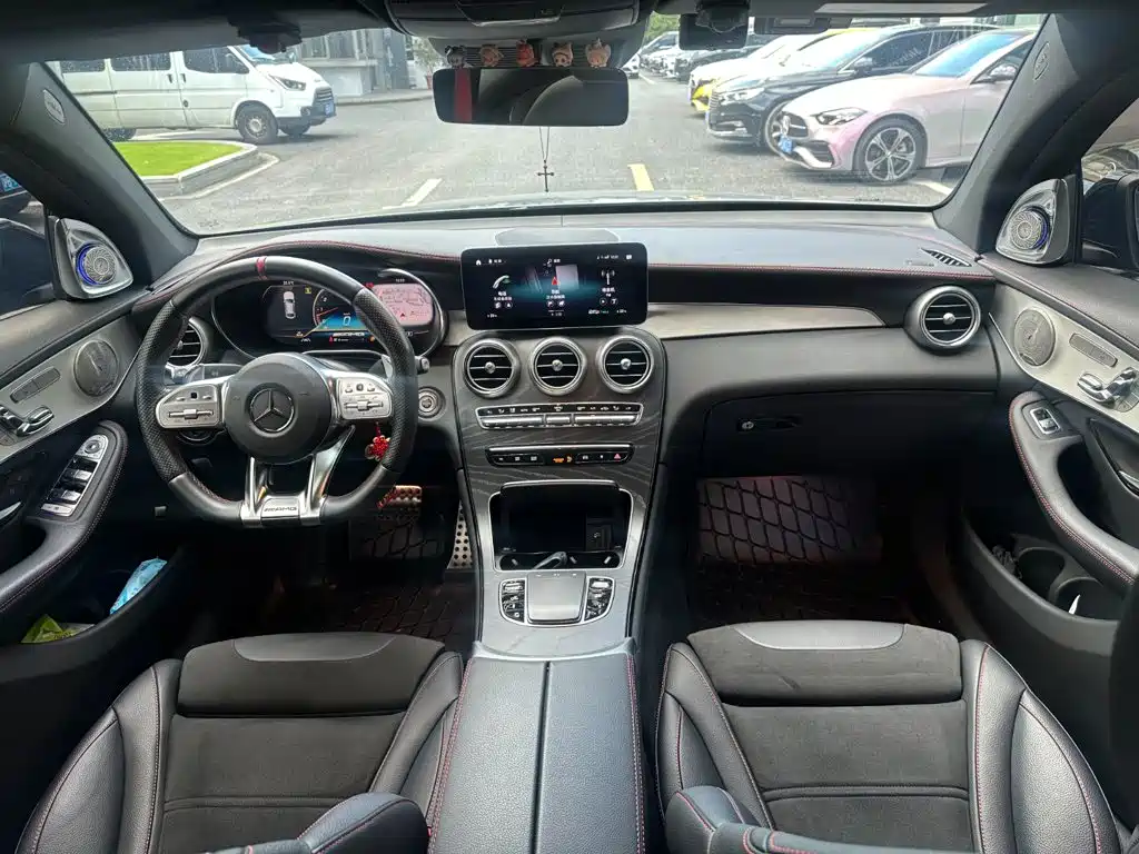 Mercedes-Benz GLC Coupe AMG — фото 8