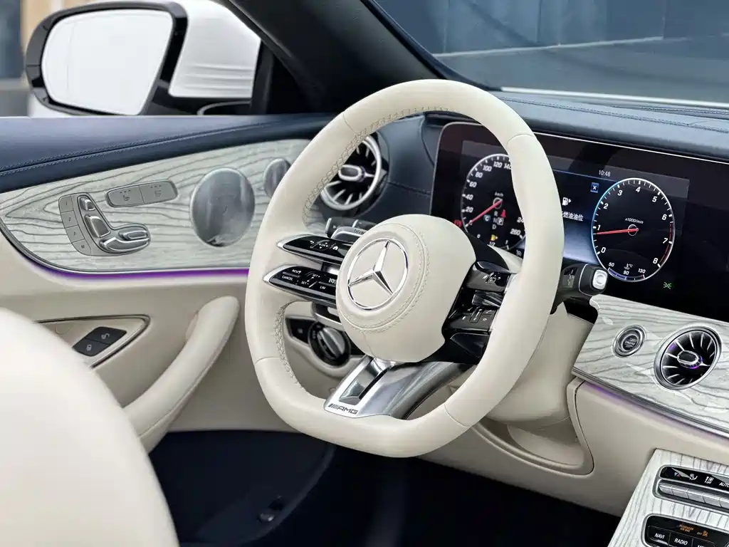 Mercedes-Benz E-Class (Import) — фото 5