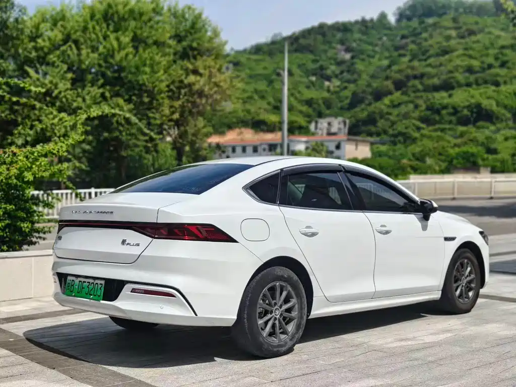 BYD Qin PLUS — фото 6