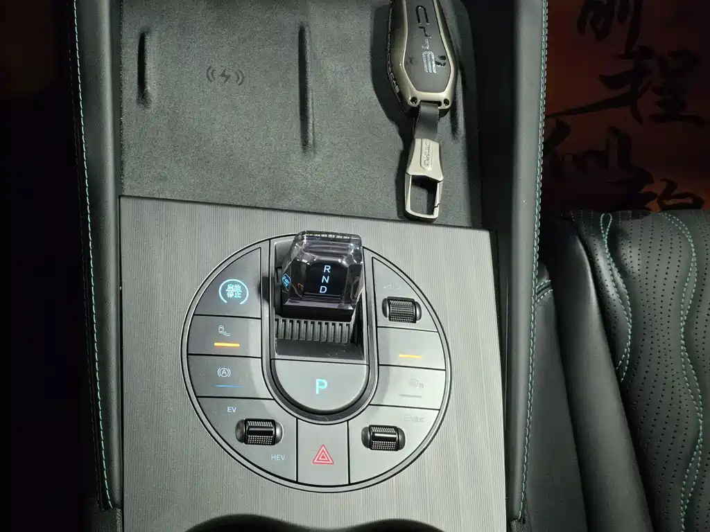 BYD Seal 06 — фото 9