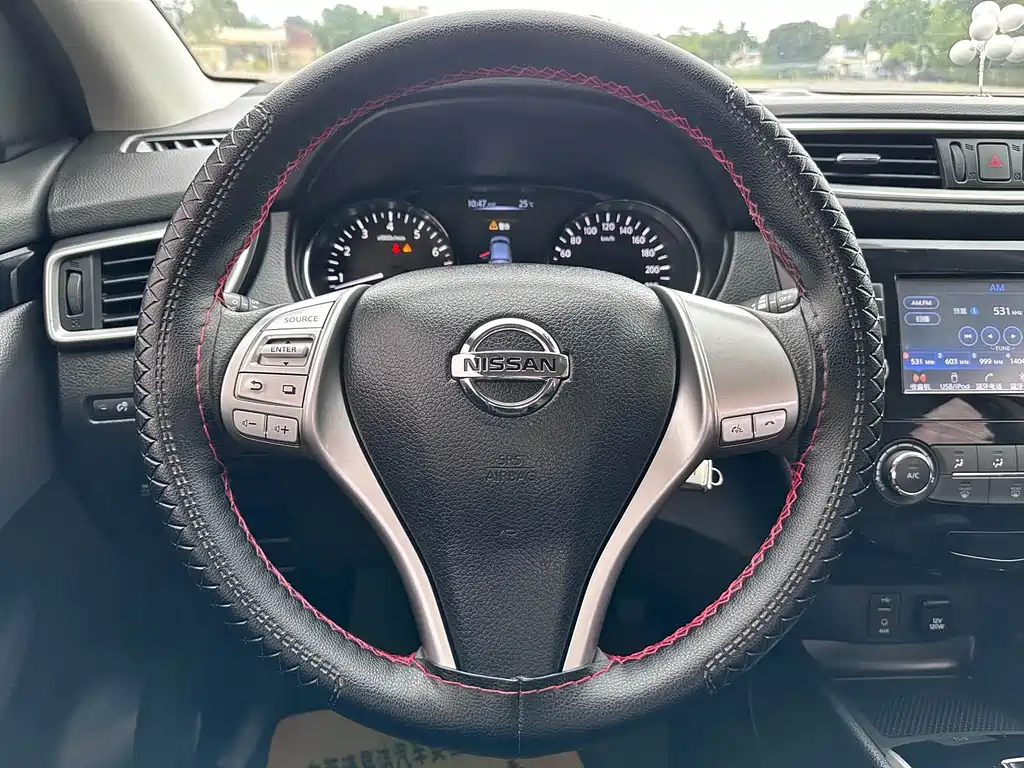 Nissan Qashqai — фото 14