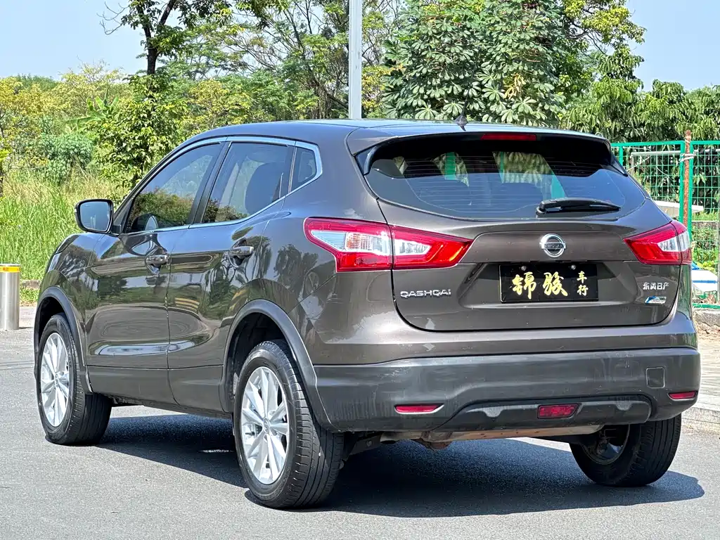 Nissan Qashqai — фото 6