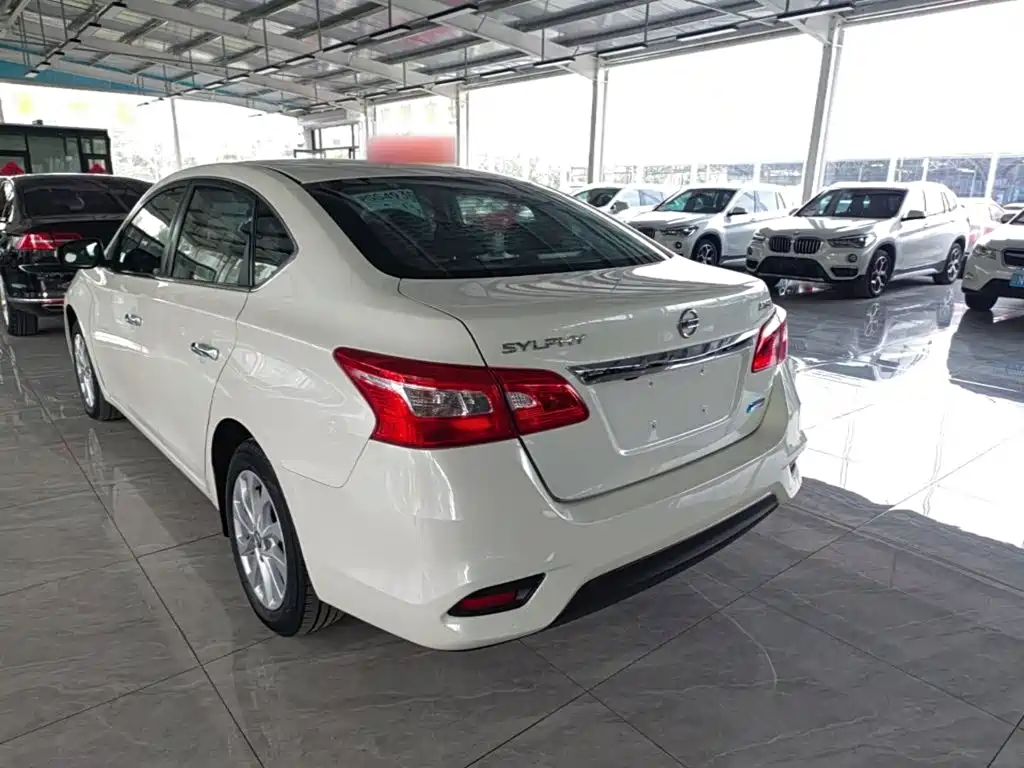 Nissan Sylphy — фото 4