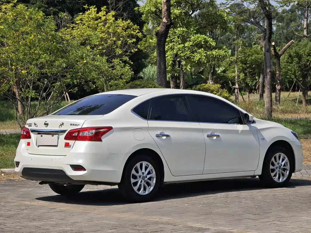 Nissan Sylphy — фото 14