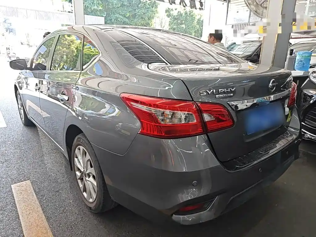 Nissan Sylphy — фото 4