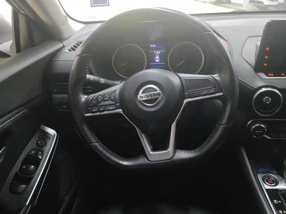 Nissan Sylphy — фото 15