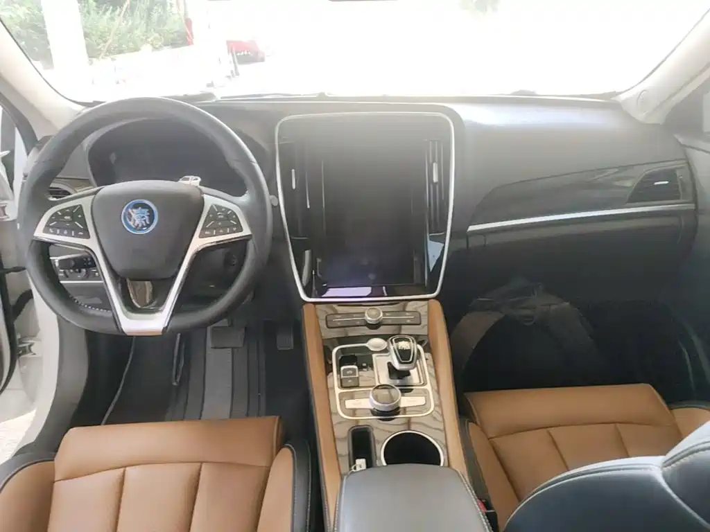 BYD Qin NEV — фото 10