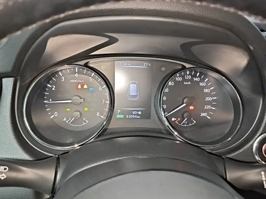 Nissan X-Trail — фото 11