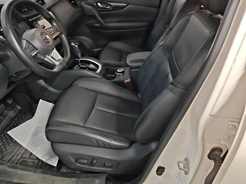 Nissan X-Trail — фото 14