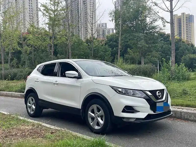 Nissan Qashqai — фото 3