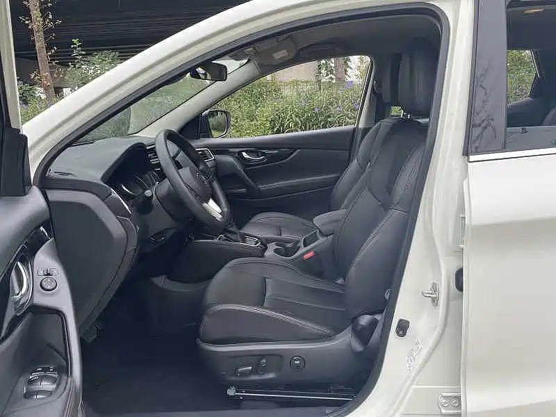 Nissan Qashqai — фото 5