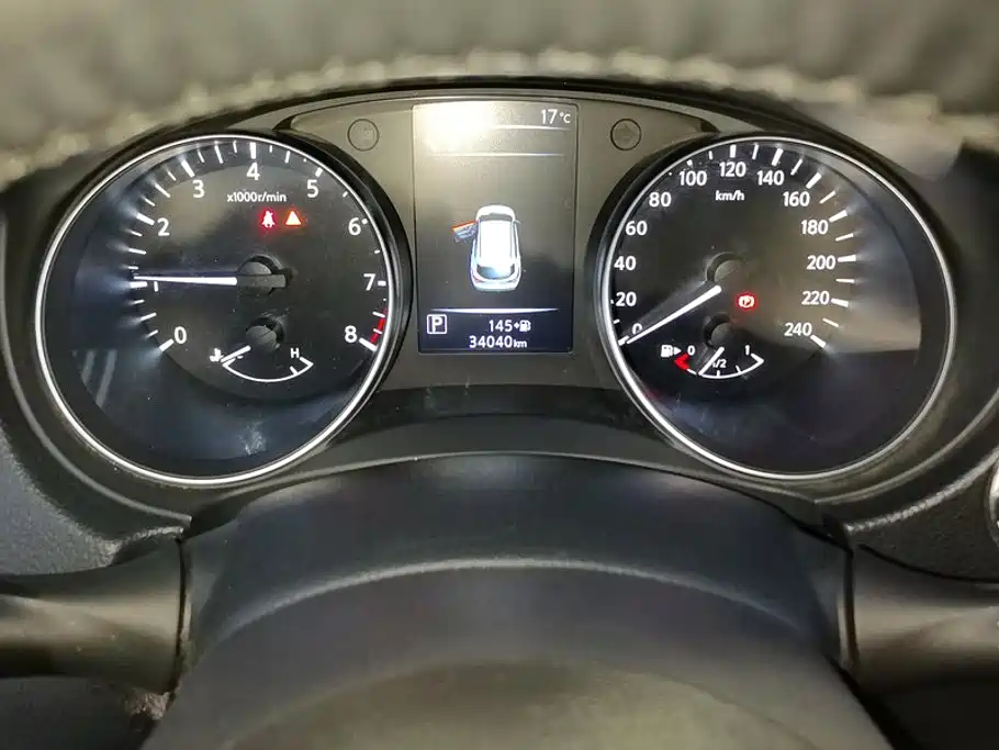 Nissan Qashqai — фото 14