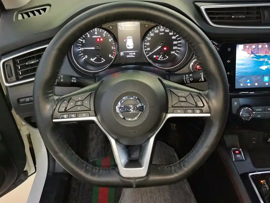 Nissan Qashqai — фото 15