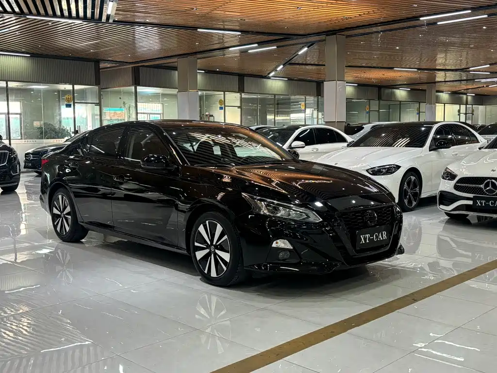 Nissan Teana — фото 3