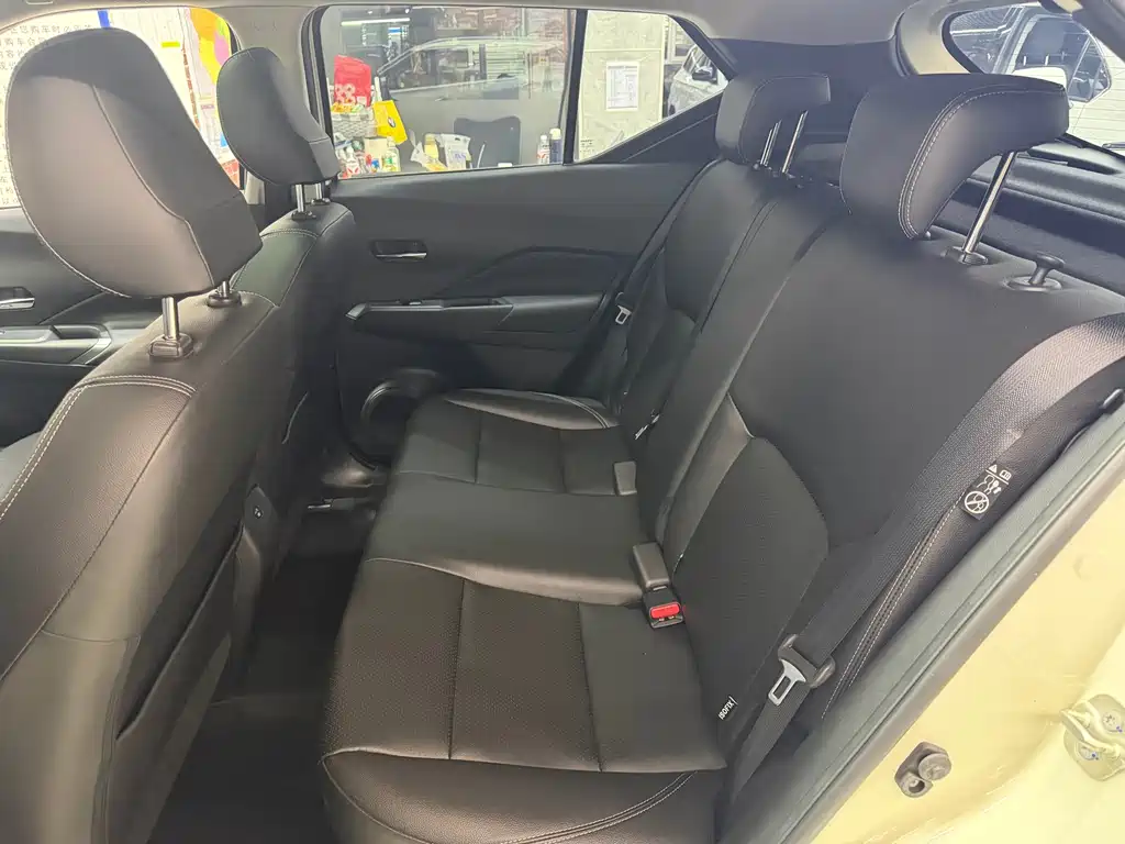 Nissan Kicks — фото 20