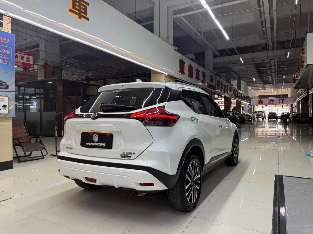Nissan Kicks — фото 8