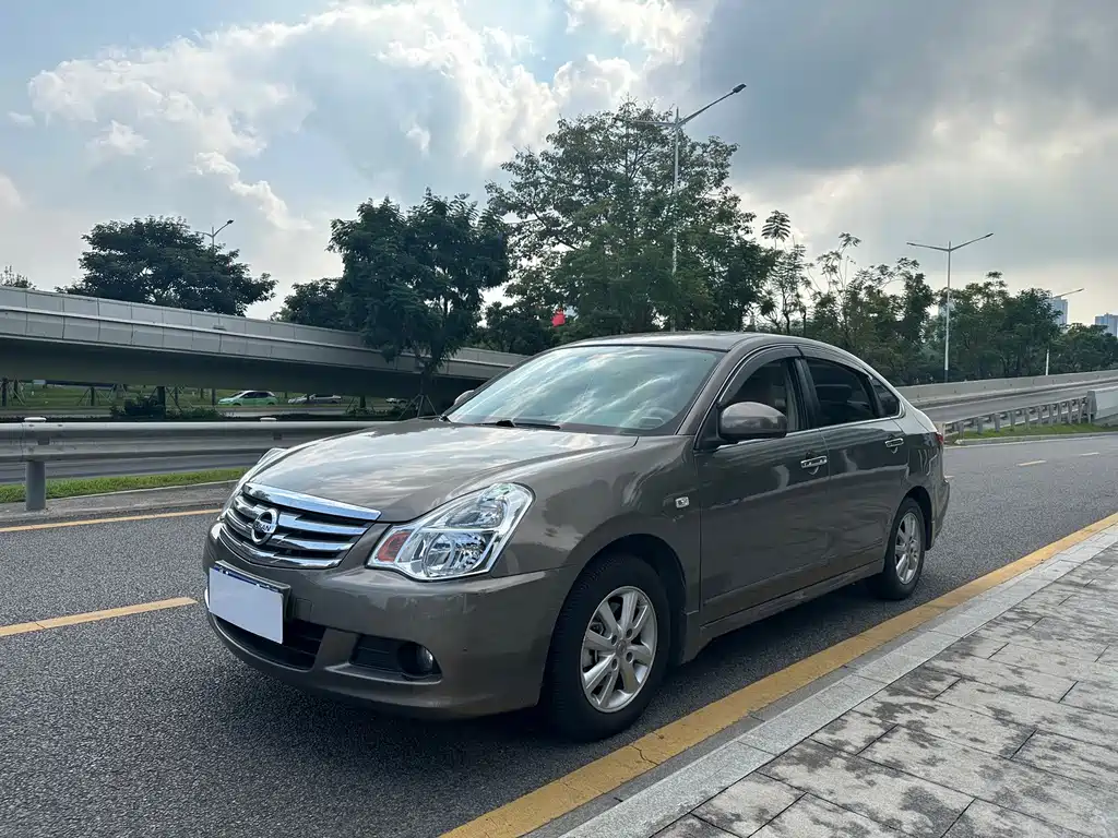 Nissan Sylphy — фото 1