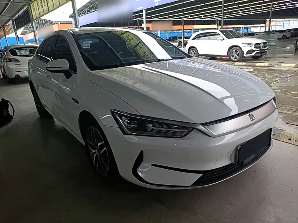 BYD Qin PLUS — фото 4