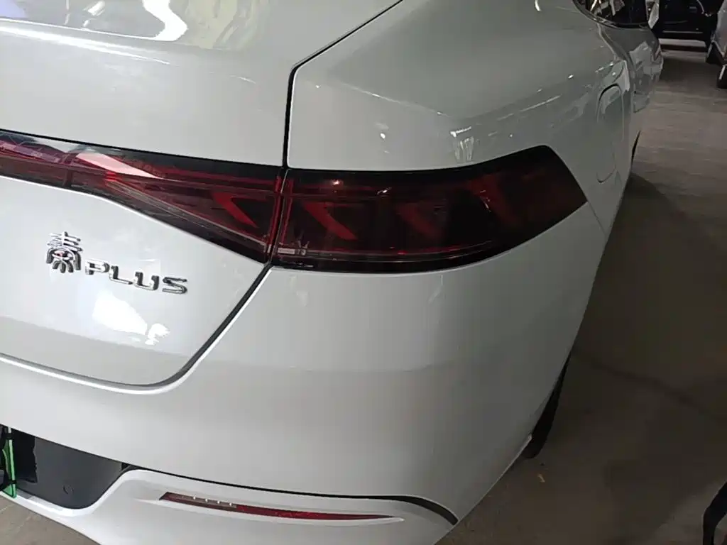 BYD Qin PLUS — фото 8