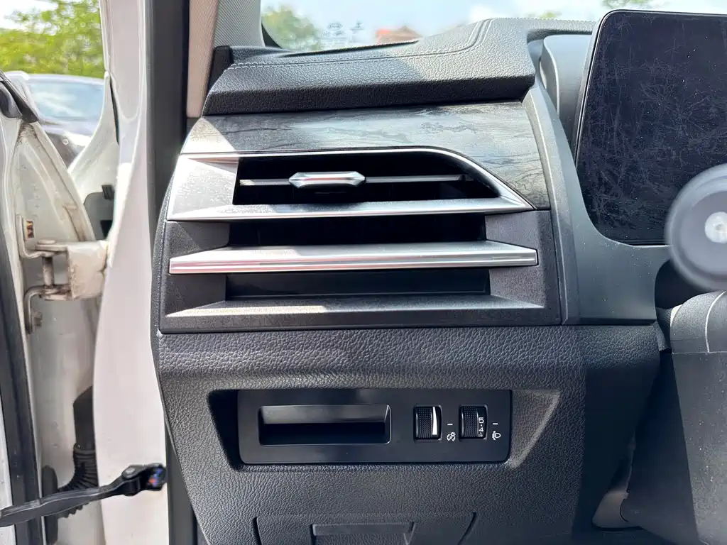 BYD Qin Pro NEV — фото 17
