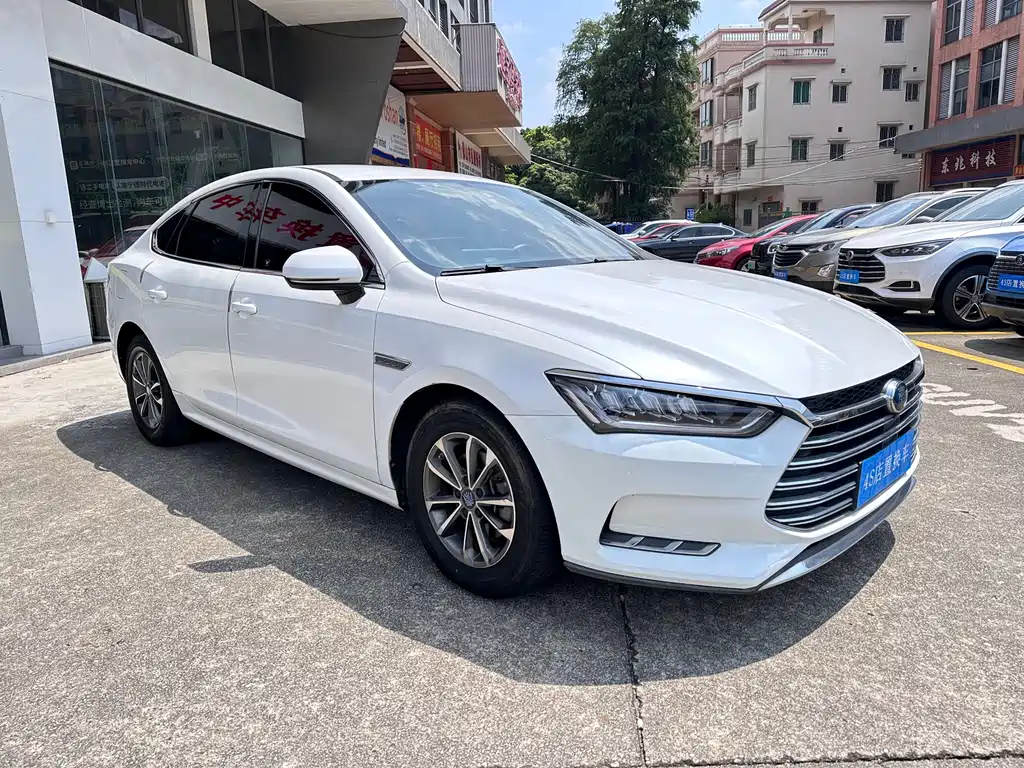 BYD Qin Pro NEV — фото 3
