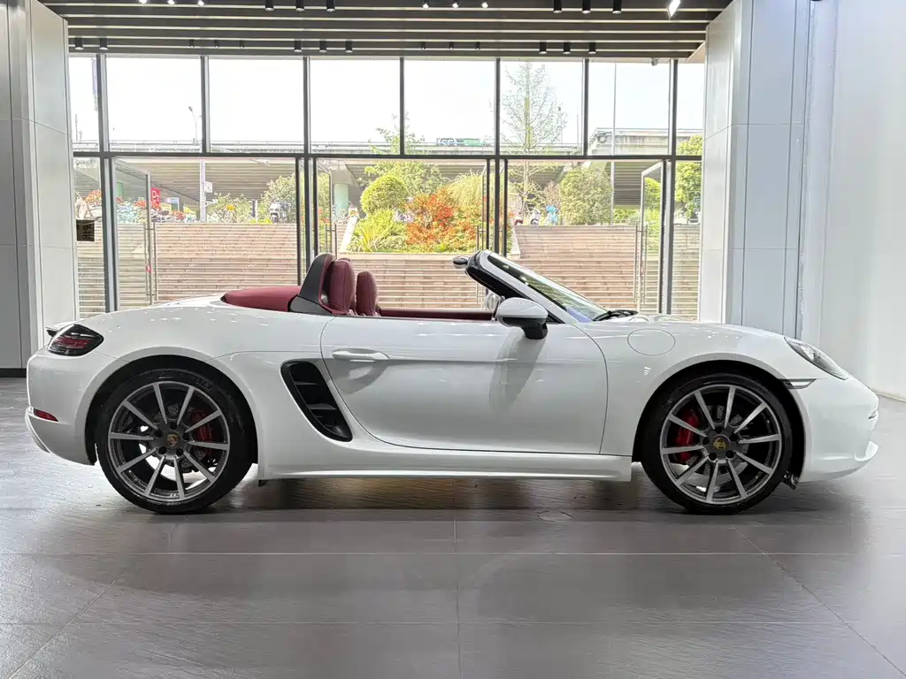 Porsche 718 — фото 7