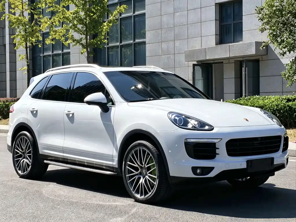 Porsche Cayenne — фото 3
