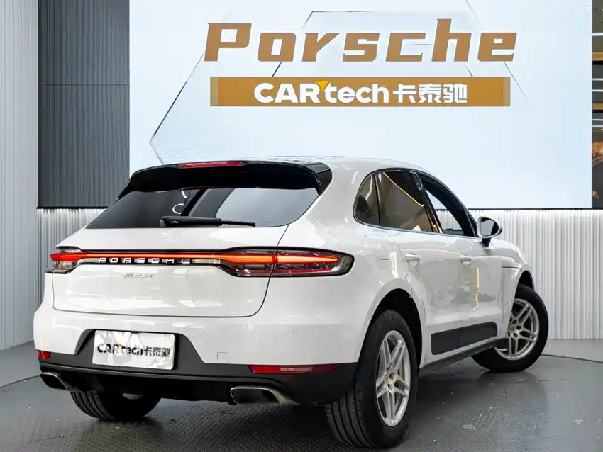 Porsche Macan — фото 7