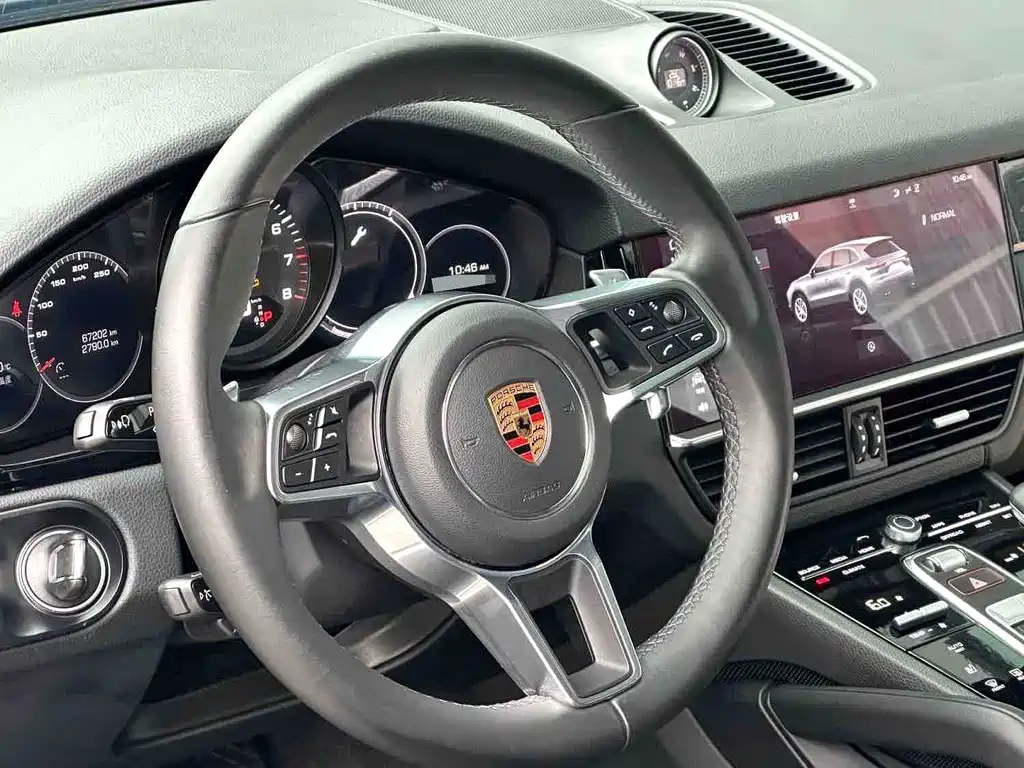 Porsche Cayenne — фото 5