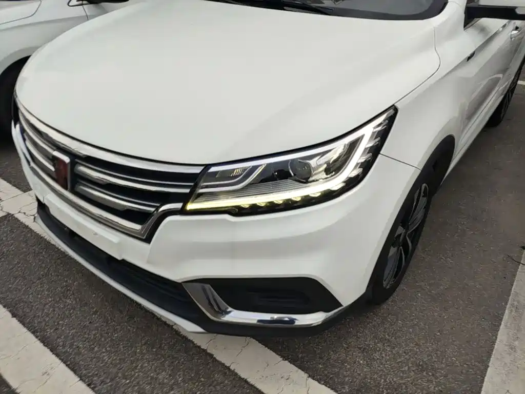 Roewe RX3 — фото 23
