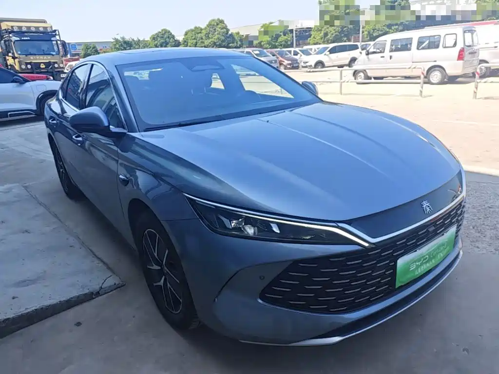 BYD Qin L — фото 4