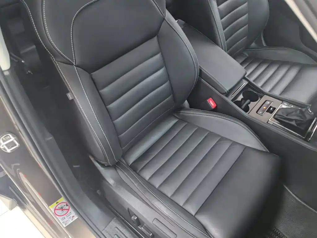 Skoda Superb — фото 24
