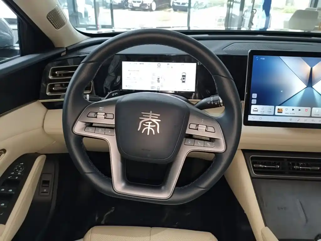 BYD Qin L — фото 11