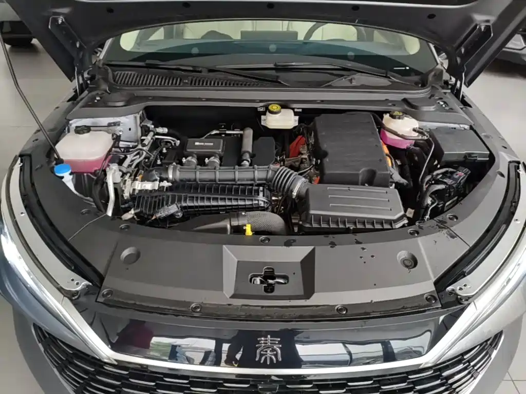 BYD Qin L — фото 20