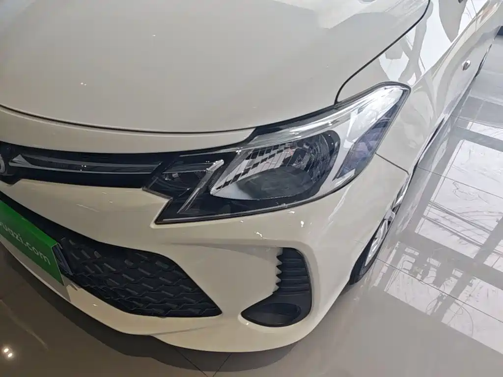 Toyota Vios FS — фото 23