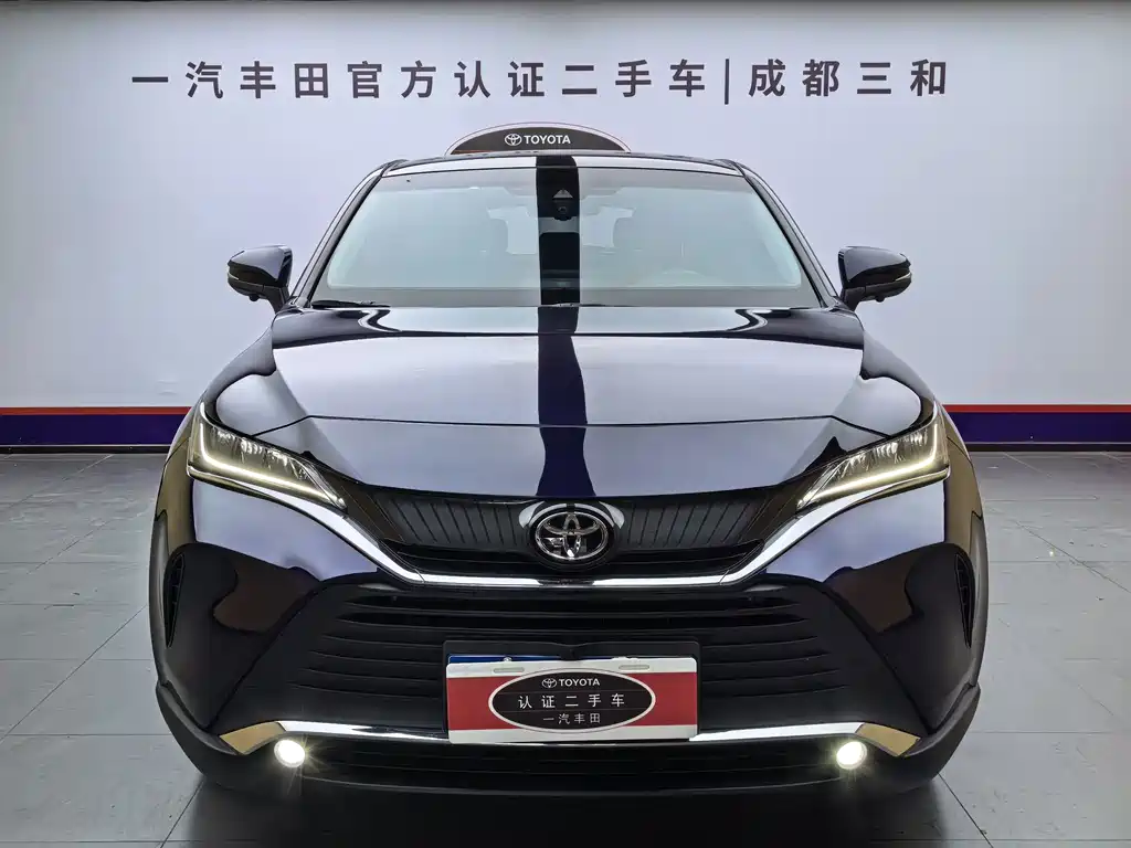Toyota Harrier — фото 2