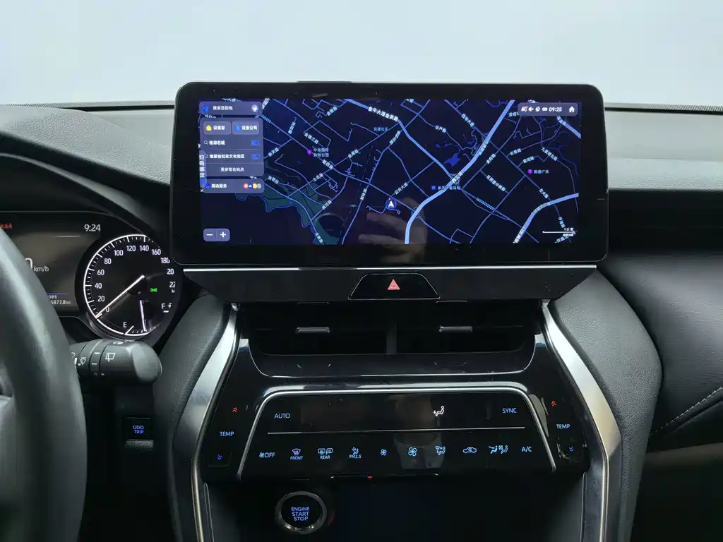 Toyota Harrier — фото 10