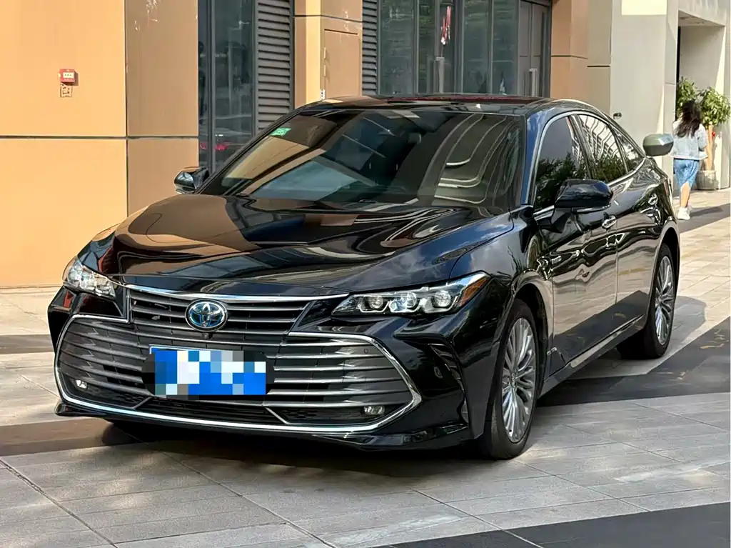 Toyota Avalon — фото 3