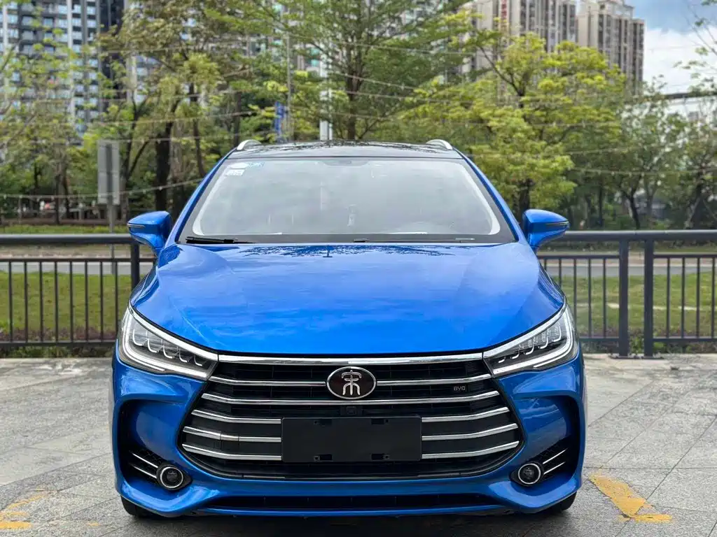 BYD MAX — фото 2