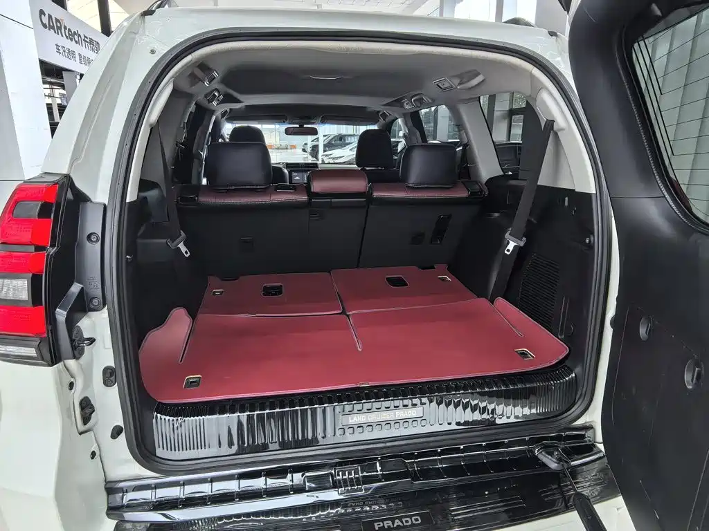 Toyota Prado — фото 19