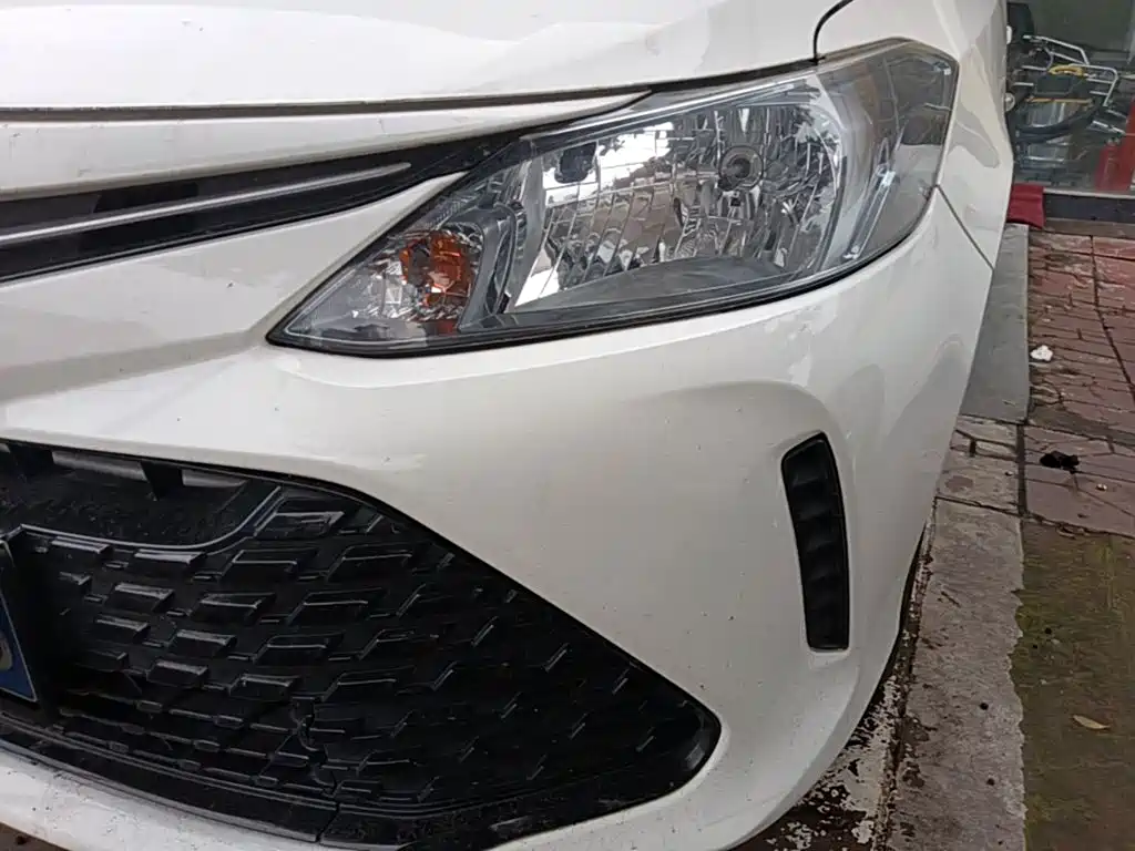 Toyota Vios FS — фото 23