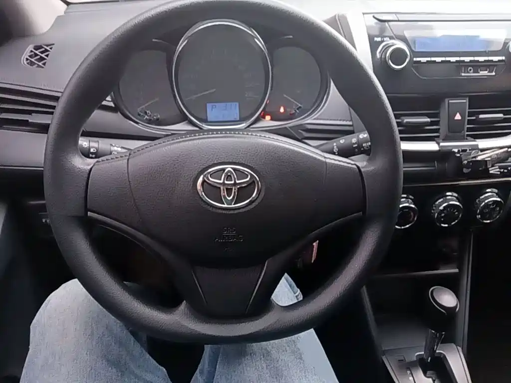 Toyota Vios FS — фото 10