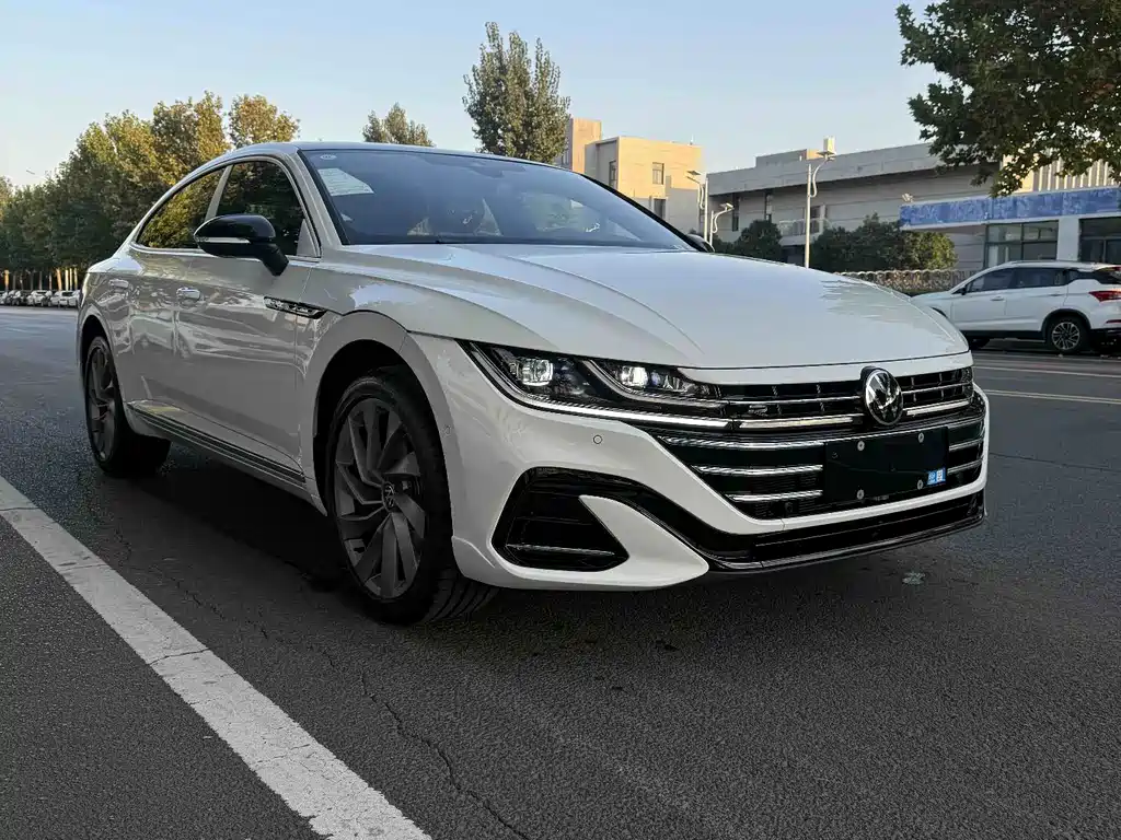 Volkswagen CC — фото 3
