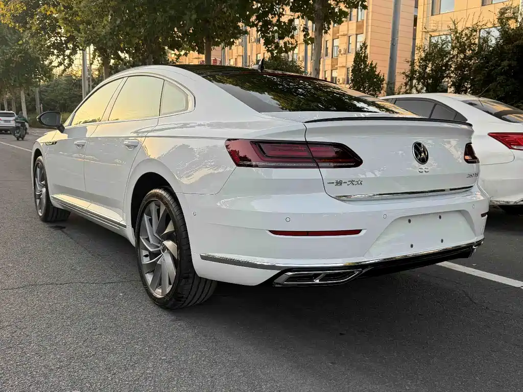 Volkswagen CC — фото 4