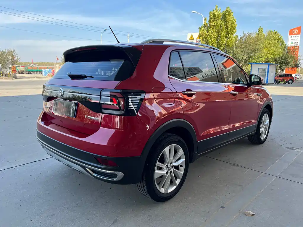 Volkswagen T-Cross — фото 7