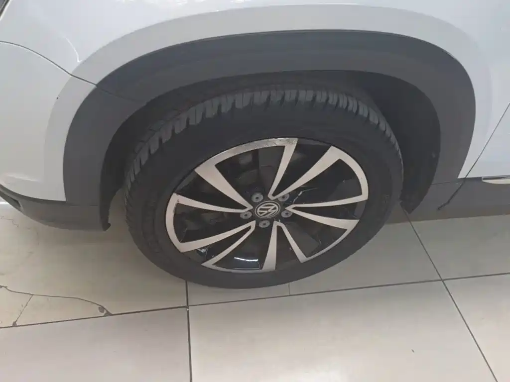 Volkswagen Tharu — фото 22